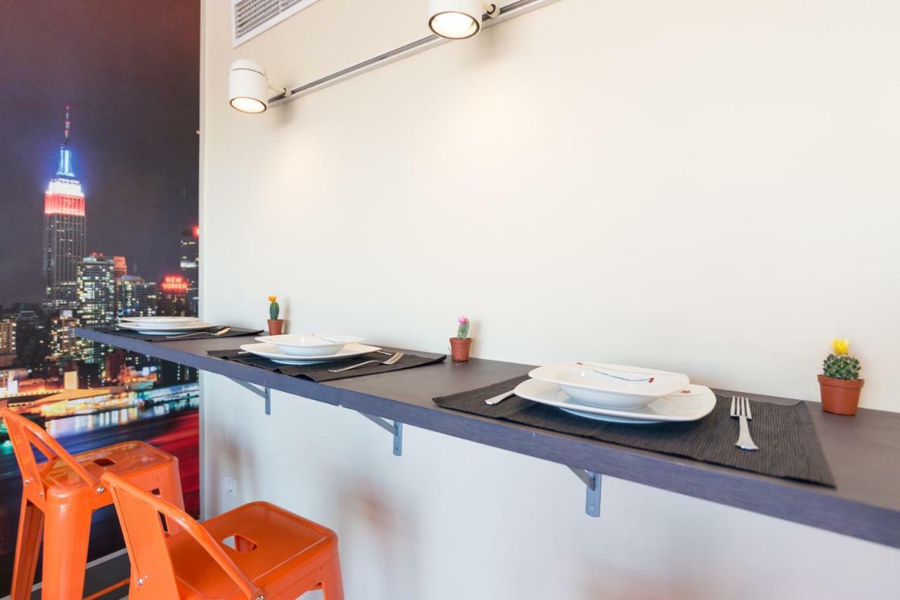 Gr3-Renovated Apt Next To Old Town With Cozy Terrace Apartman Málaga Kültér fotó