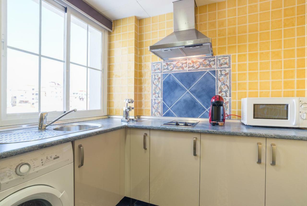 Gr3-Renovated Apt Next To Old Town With Cozy Terrace Apartman Málaga Kültér fotó