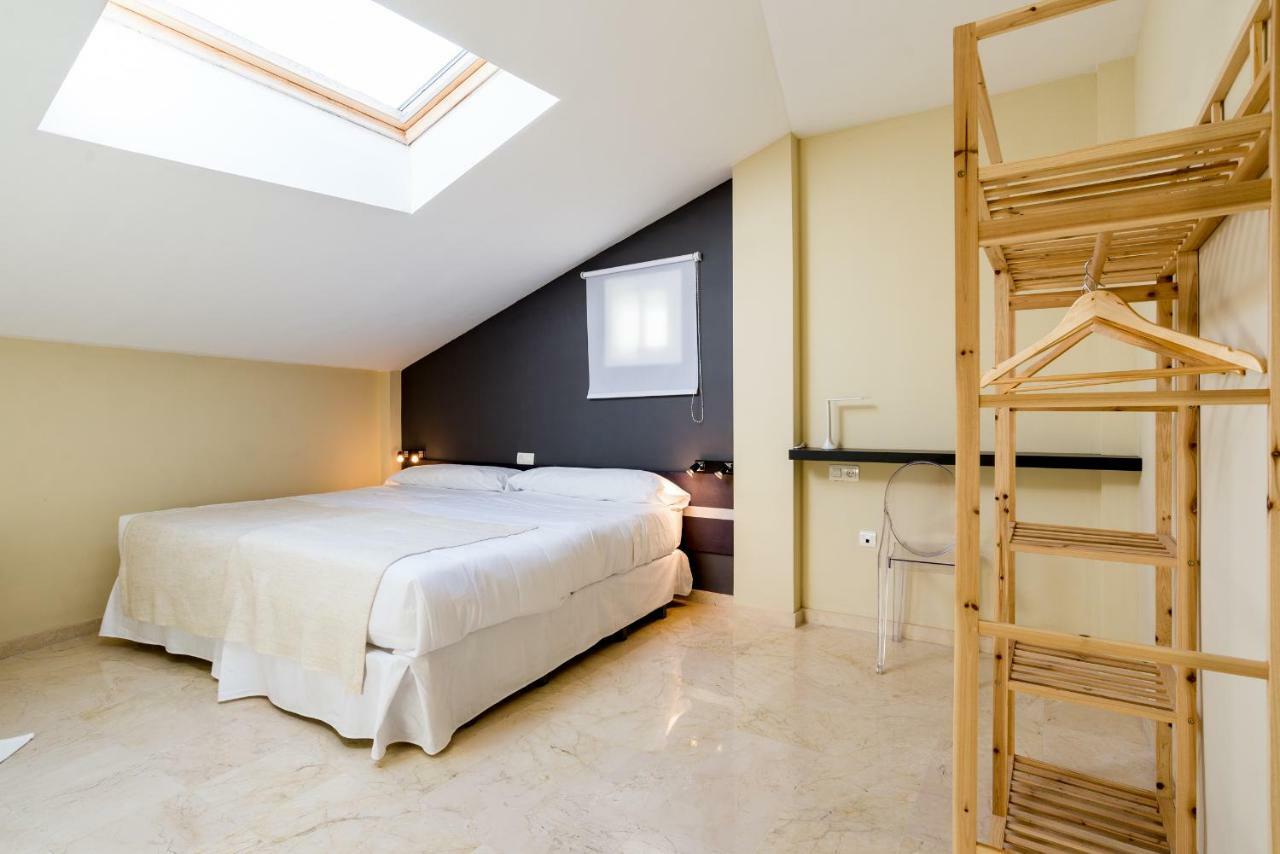 Gr3-Renovated Apt Next To Old Town With Cozy Terrace Apartman Málaga Kültér fotó
