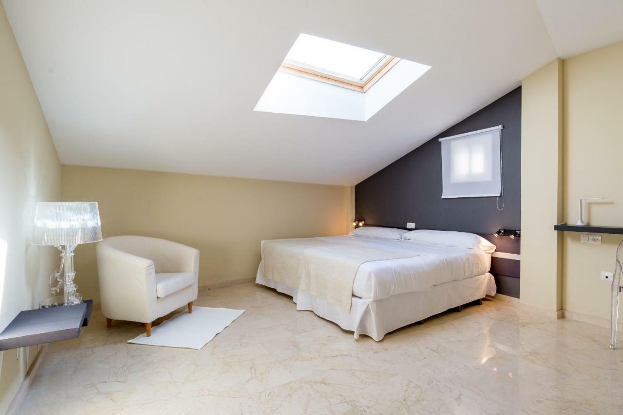 Gr3-Renovated Apt Next To Old Town With Cozy Terrace Apartman Málaga Kültér fotó